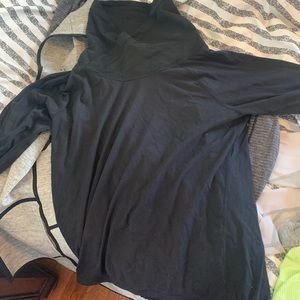 Lululemon black sweatshirt